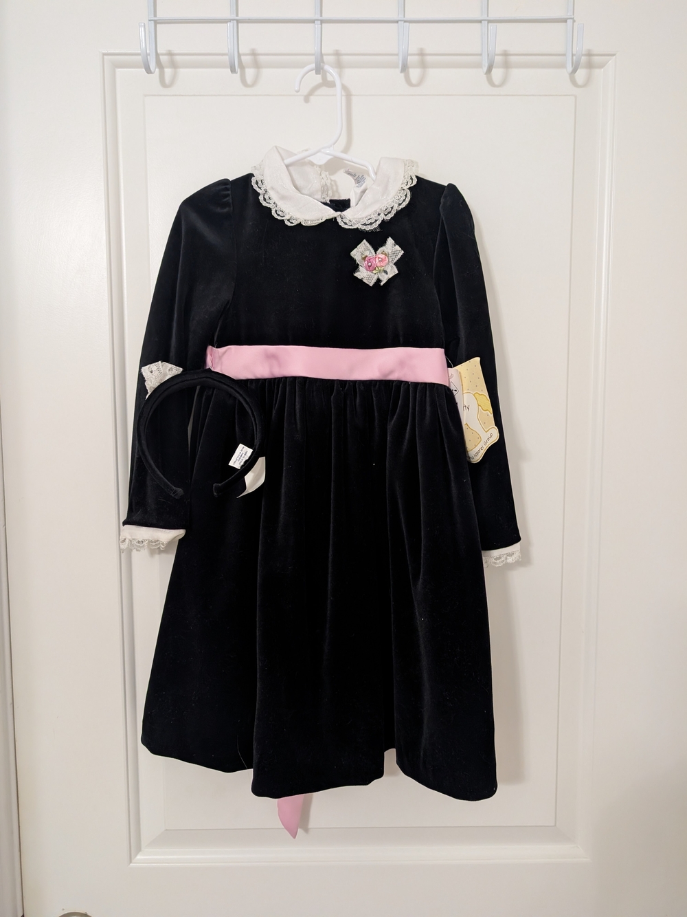 Little Bitty Girls Size 4 Black Velvet Holiday Dress Headband NWT 90s Style